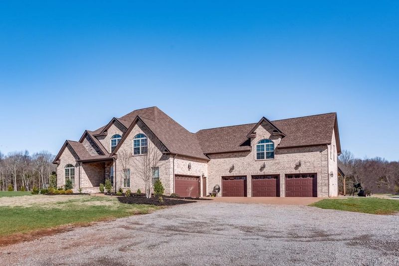 435 Rucker Rd, Murfreesboro, TN 37127