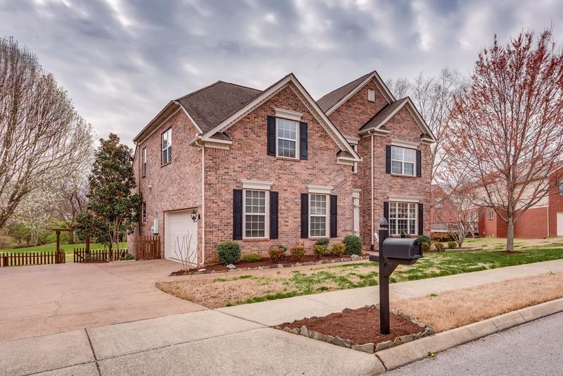 503 Cairnview Dr, Franklin, TN 37064