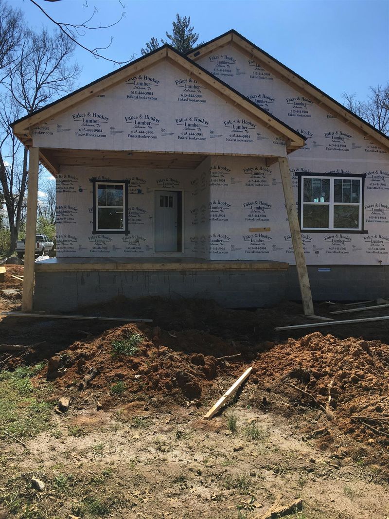 242 E Spring St, Lebanon, TN 37087