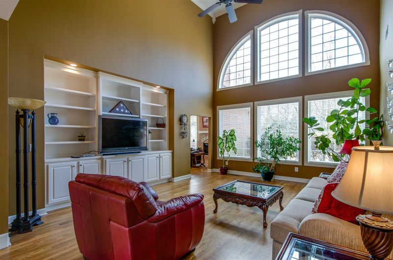 2001 Heritage Pointe Pl, Franklin, TN 37064