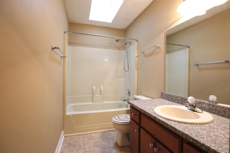 2411 Tullock Trl, Murfreesboro, TN 37128