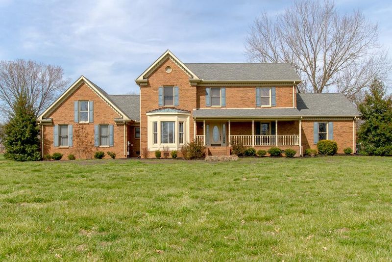 100 Apache Ct, Hendersonville, TN 37075