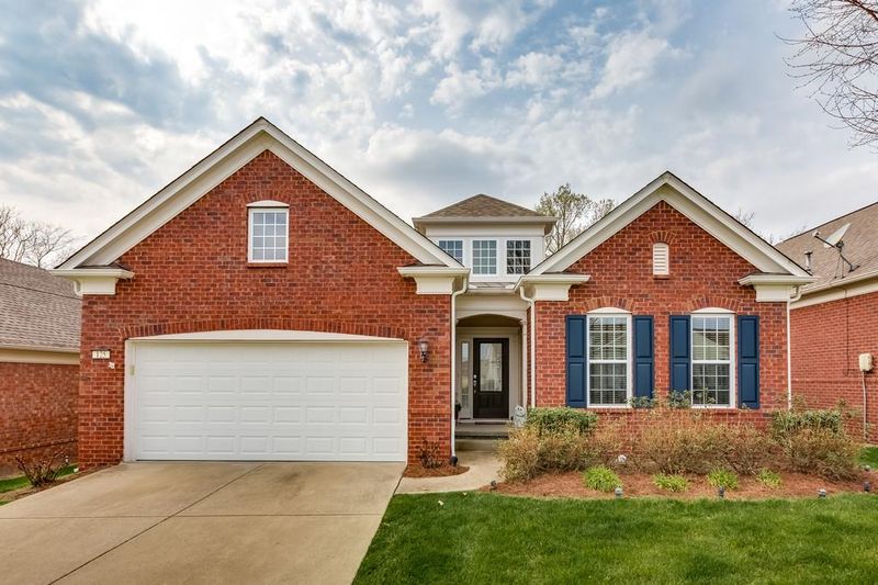 125 Navy Cir, Mount Juliet, TN 37122