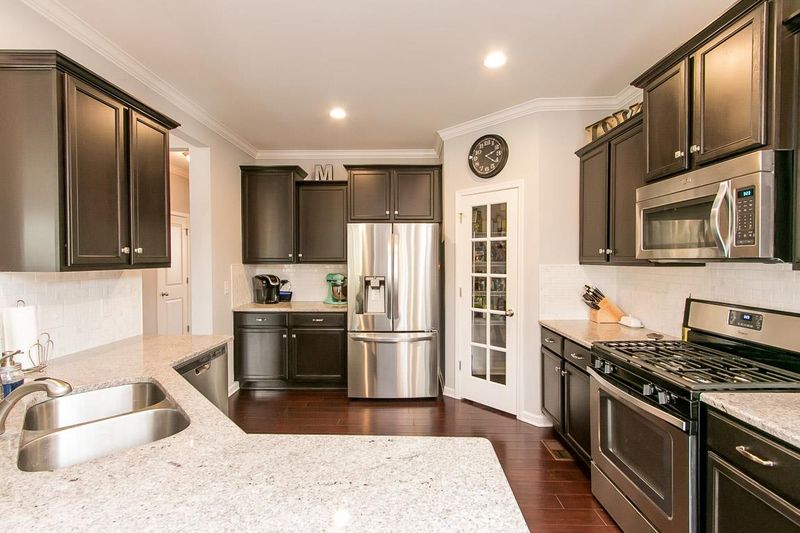 2832 Lakeside Meadows Cir, Mount Juliet, TN 37122