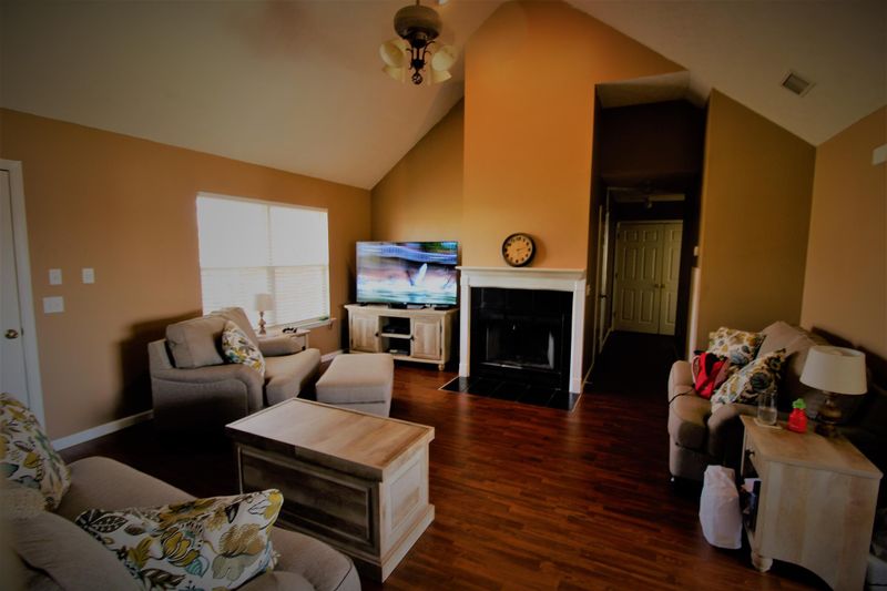 513 Hackney Dr, Smyrna, TN 37167