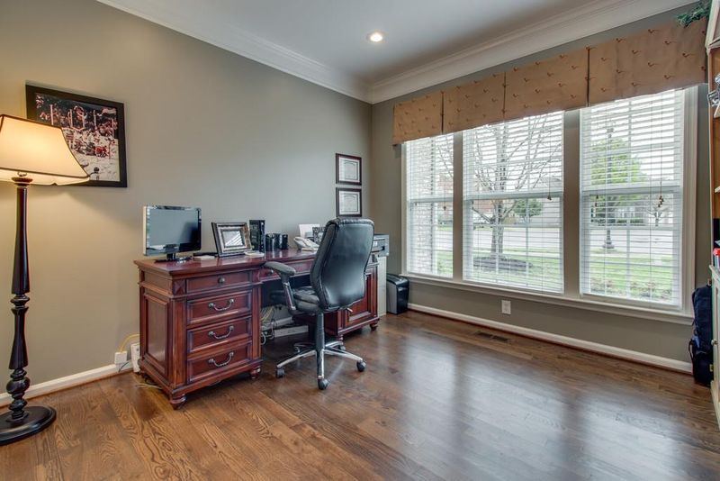 415 Strathmore Dr, Franklin, TN 37064