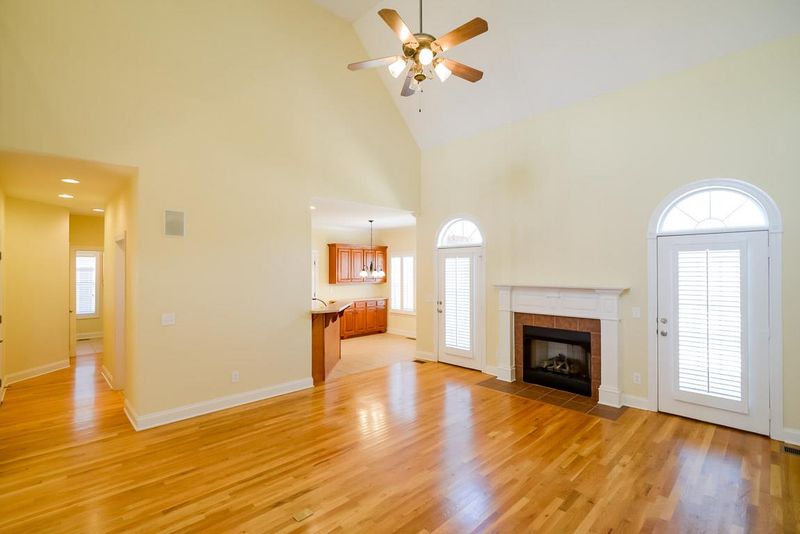 3018 Spottswood Cir, Murfreesboro, TN 37128