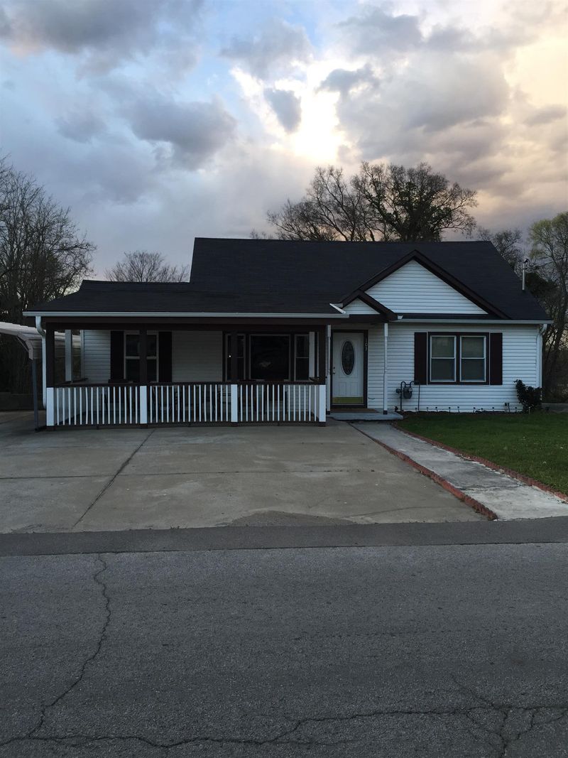 103 E 15th St, Columbia, TN 38401