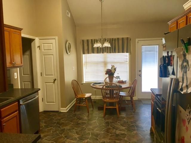 1934 Mural Ln, Murfreesboro, TN 37127