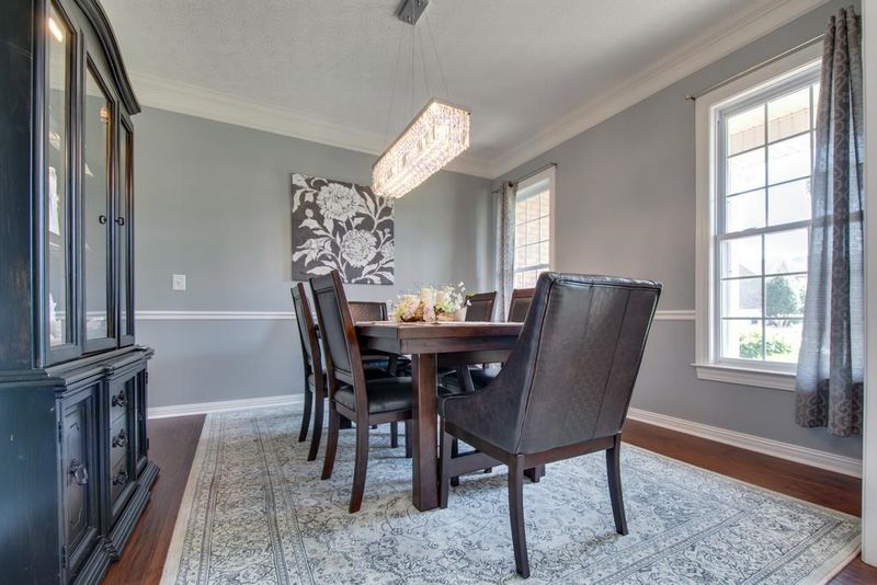 110 Cresthaven Ct, Hendersonville, TN 37075