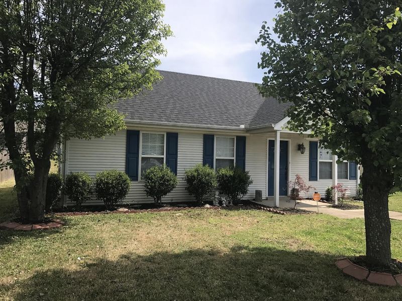 2755 Windwalker Ct, Murfreesboro, TN 37128