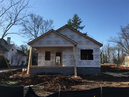 238 E Spring St, Lebanon, TN 37087