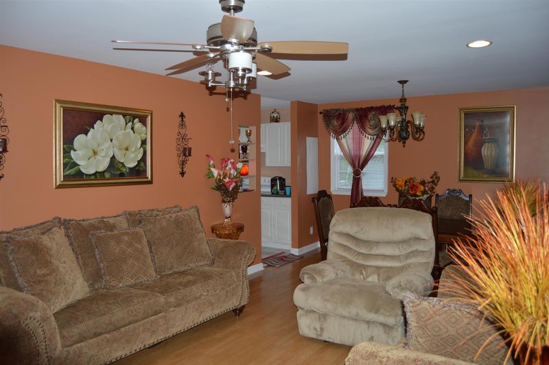 4925 Barclay Square Dr, Antioch, TN 37013