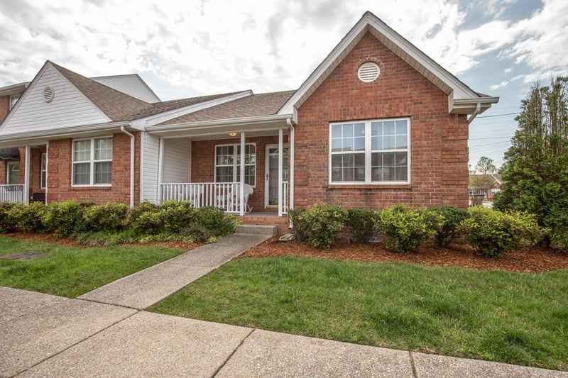 2120 Lebanon Pike Apt 9 #9, Nashville, TN 37210