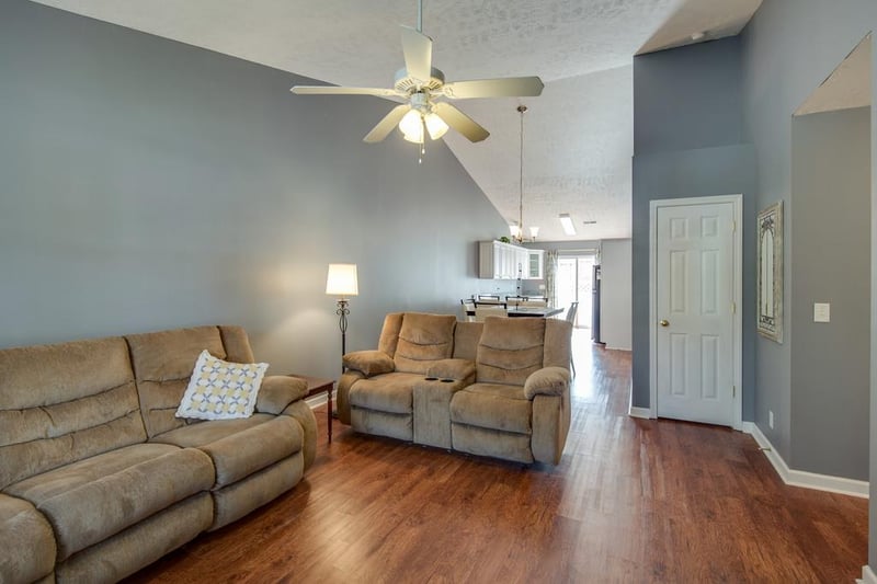 2120 Lebanon Pike Apt 9 #9, Nashville, TN 37210
