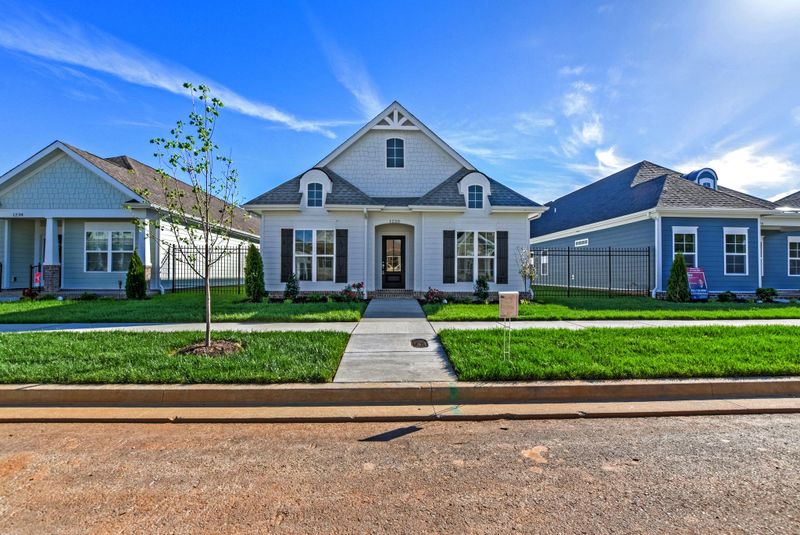 1230 Charleston Blvd, Murfreesboro, TN 37130