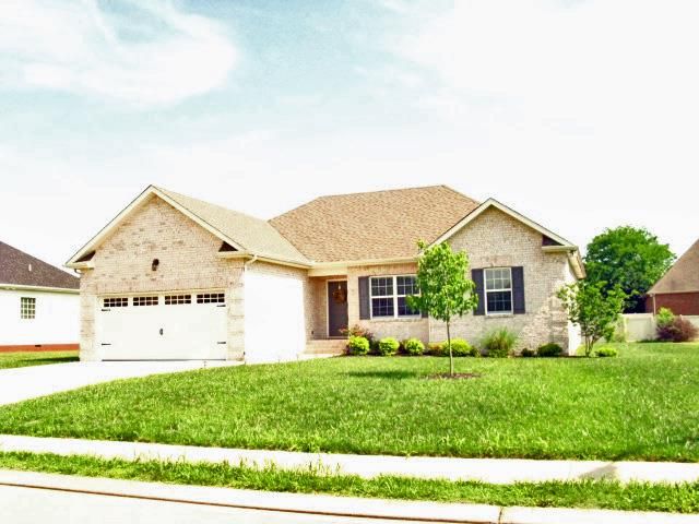 2324 Foxworth Ct, Murfreesboro, TN 37127