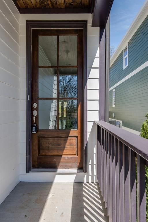 921B Thomas Ave, Nashville, TN 37216