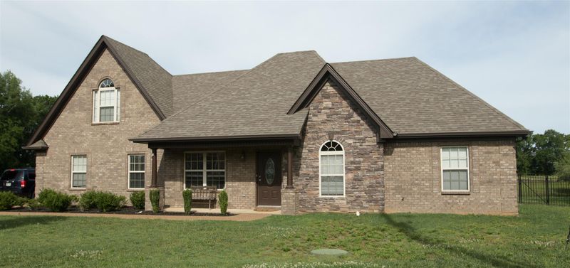 127 Tioga Ct, Murfreesboro, TN 37129