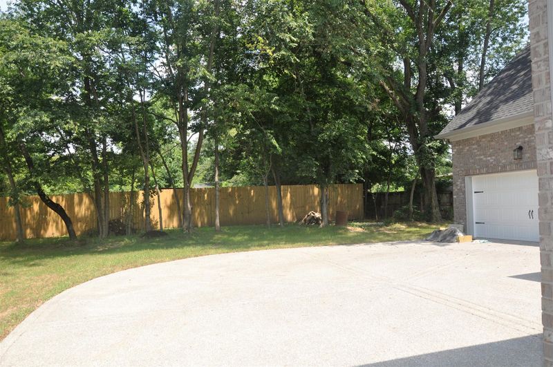 204 Warren Ct, Old Hickory, TN 37138