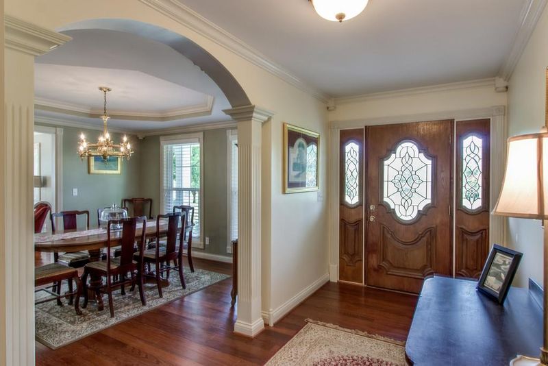 1120 Deer Run Rd, Murfreesboro, TN 37128