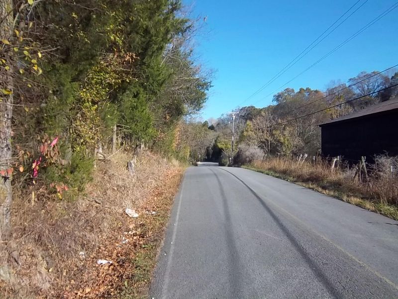 2 Abednego Rd, Greenbrier, TN 37073