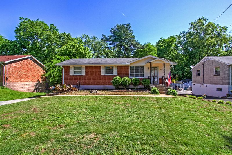 6011 Cortez Ct, Hermitage, TN 37076