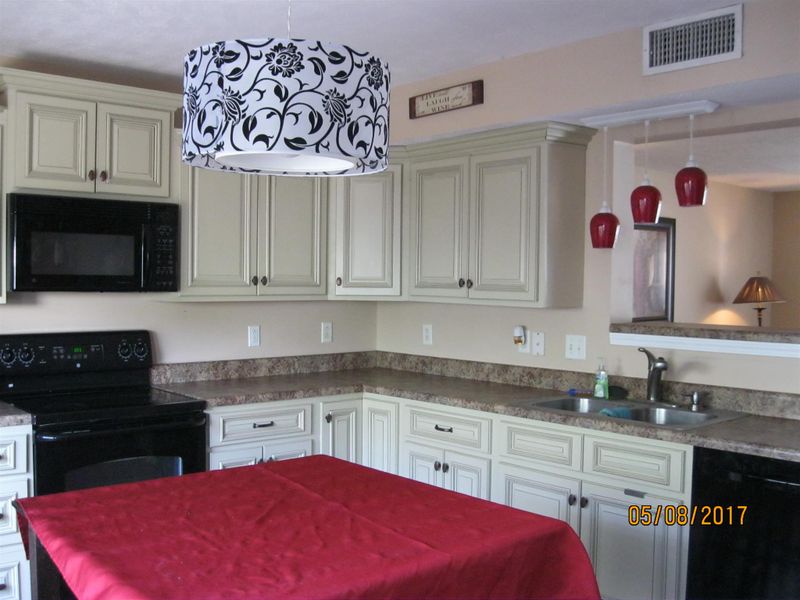 305 Arapaho Dr, Murfreesboro, TN 37128