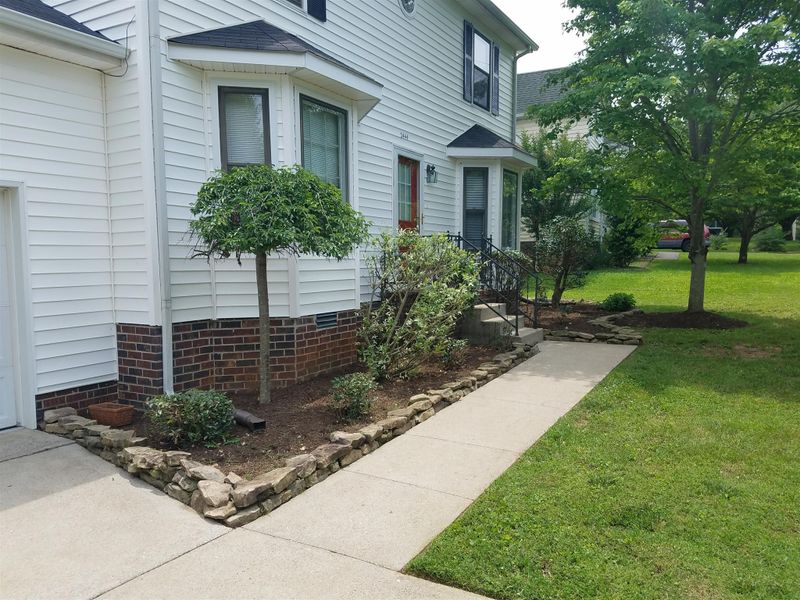 2444 Battleground Dr, Murfreesboro, TN 37129