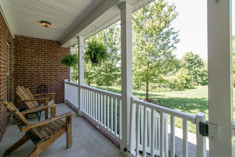 8600 Gauphin Pl #8600, Nashville, TN 37211