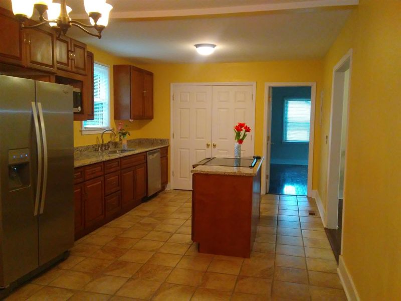 4008 Cedar Cir, Nashville, TN 37218