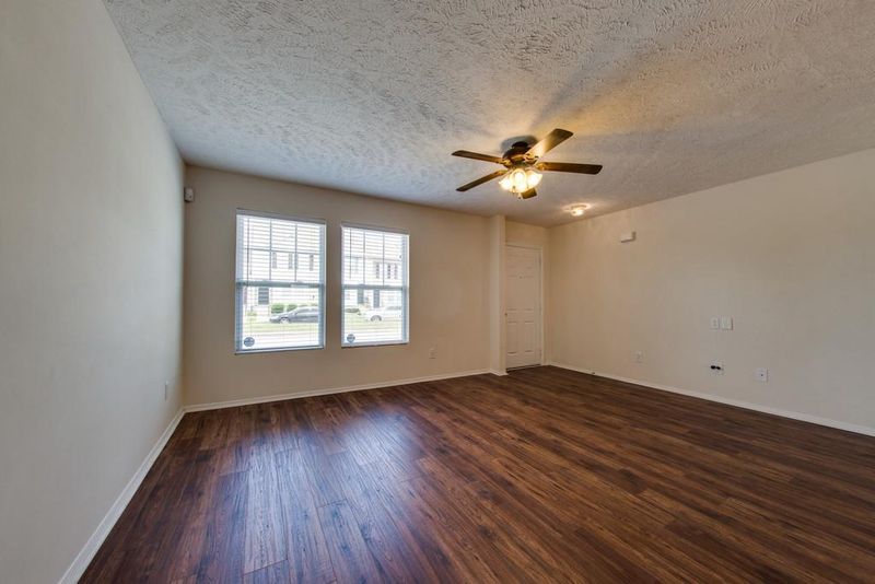 5942 Monroe Crossing, Antioch, TN 37013