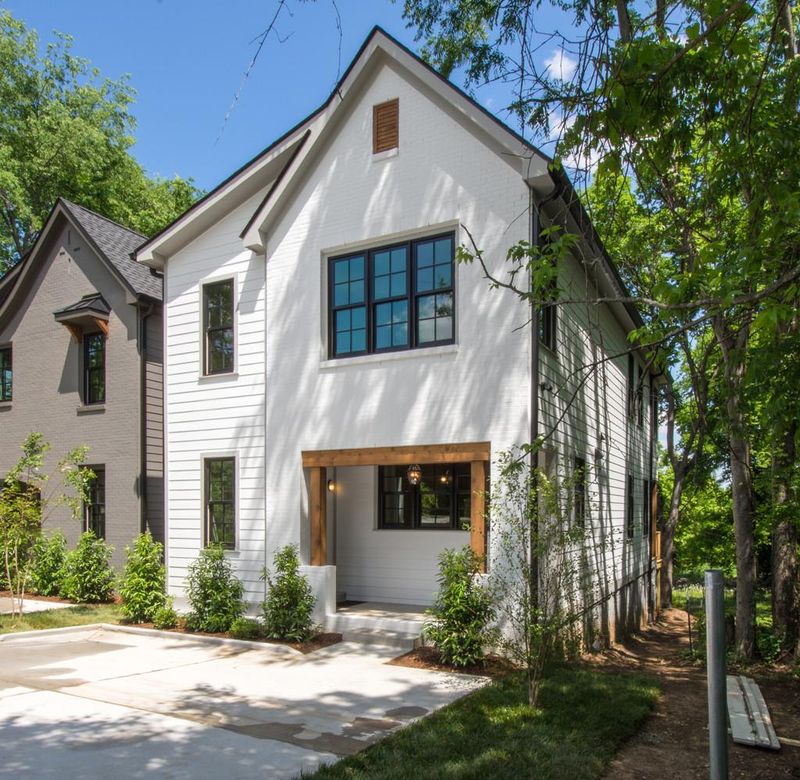 137 Demoss Rd, Nashville, TN 37209