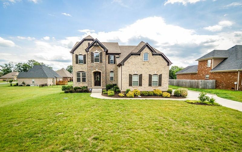 8205 Richpine Dr, Murfreesboro, TN 37128