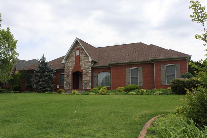 2723 American Horse Trl, Murfreesboro, TN 37127