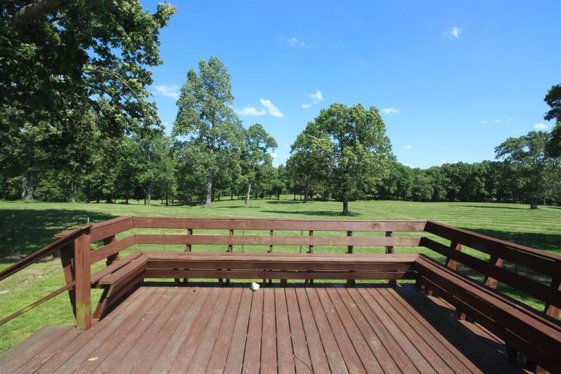 1465 W Grab Creek Rd, Dickson, TN 37055
