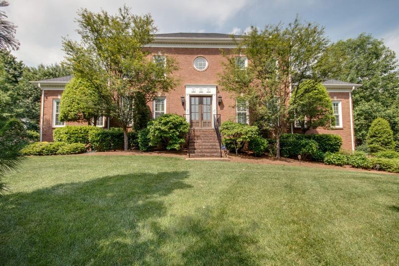 8324 Alamo Rd, Brentwood, TN 37027