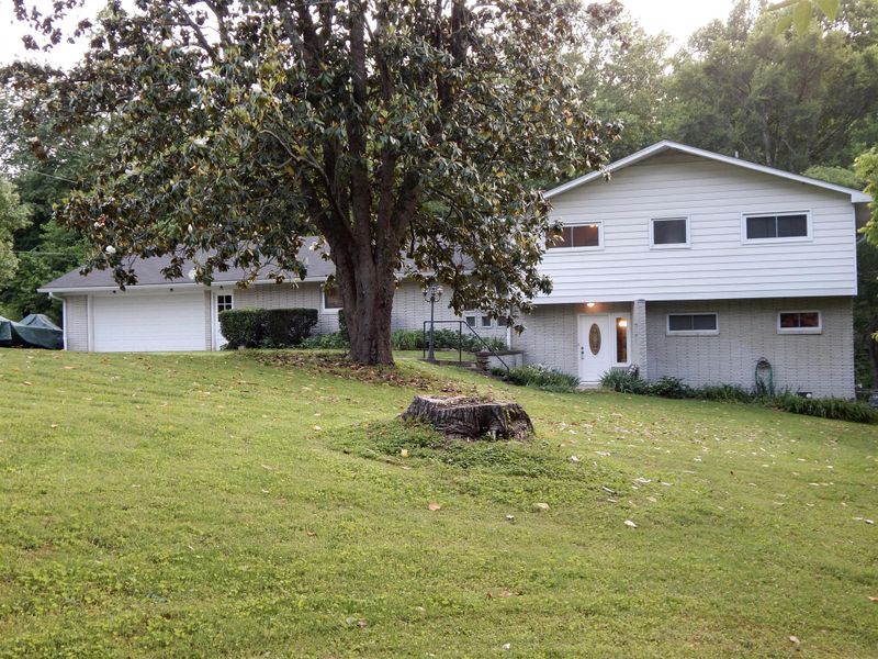 3617 Academy Rd, Portland, TN 37148