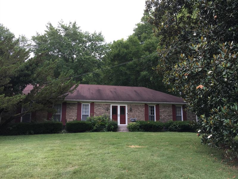 1317 Lipscomb Dr, Brentwood, TN 37027