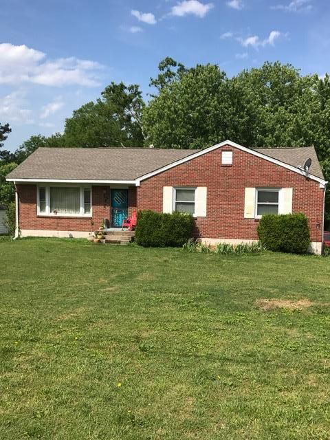 3904 Oxbow Dr, Nashville, TN 37207