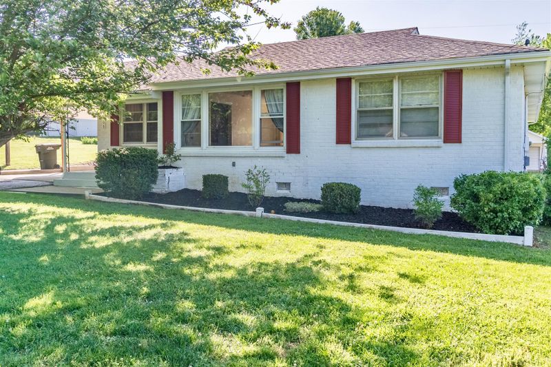 1508 5 Th Ave West, Springfield, TN 37172