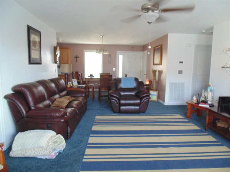 1848 Elizabeth Ln, Columbia, TN 38401