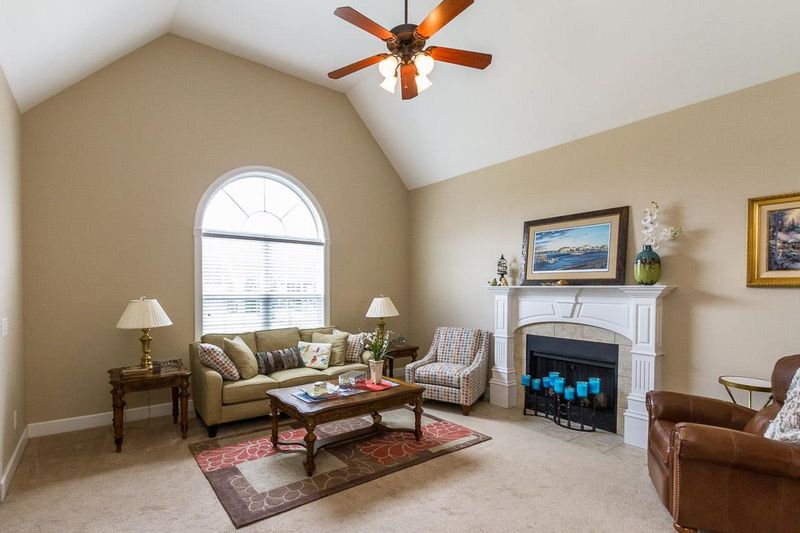 4916 Conquer Dr, Murfreesboro, TN 37128