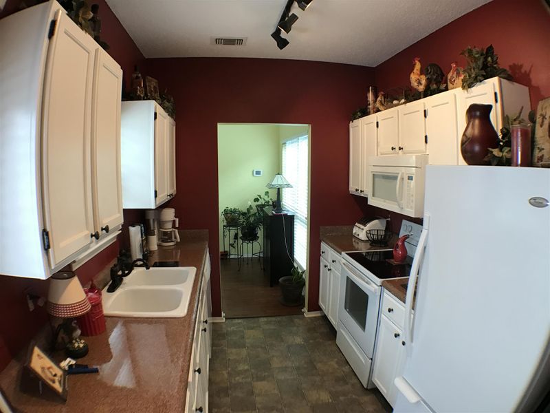 207 Laurel Hill Dr #207, Old Hickory, TN 37138