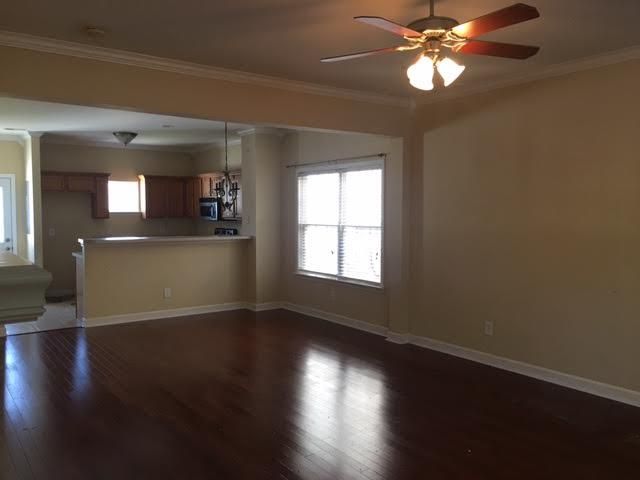 7516 Lords Chapel Dr, Nashville, TN 37211