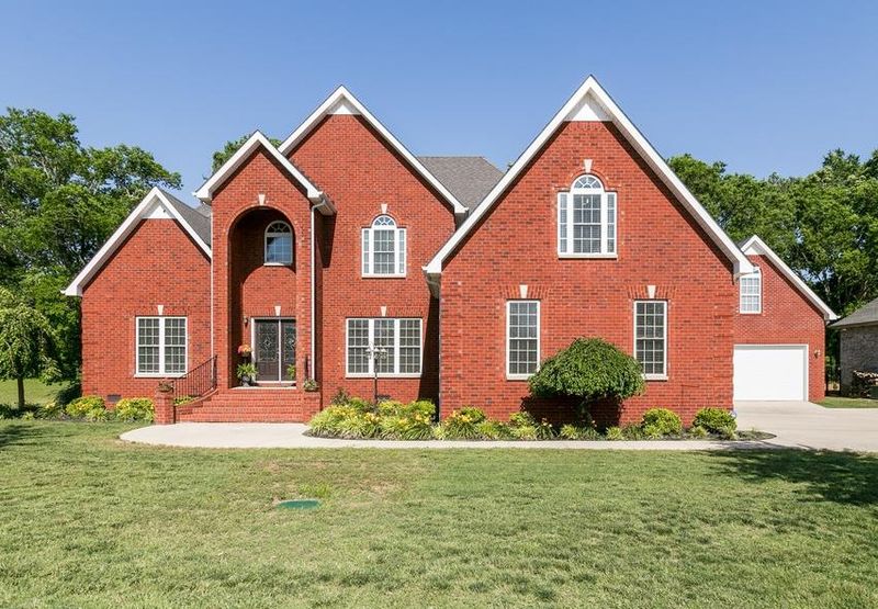 3127 Landview Dr, Murfreesboro, TN 37128