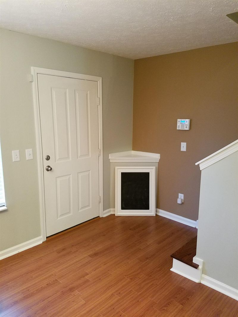 676 Flintlock Ct, Nashville, TN 37217