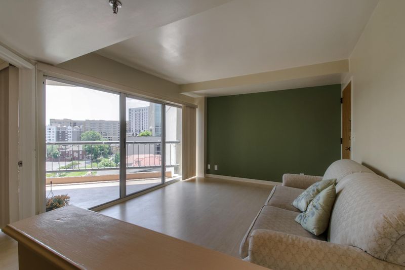 900 19th #801, Nashville, TN 37212