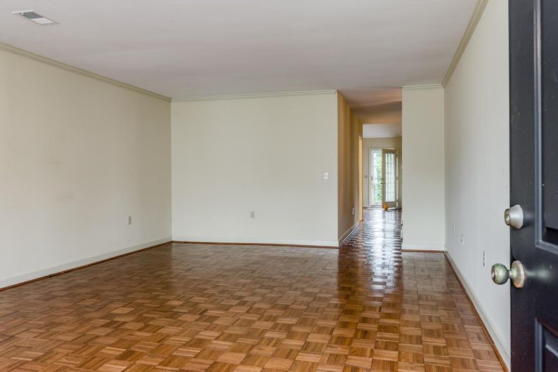 808 Marquette Dr, Nashville, TN 37205