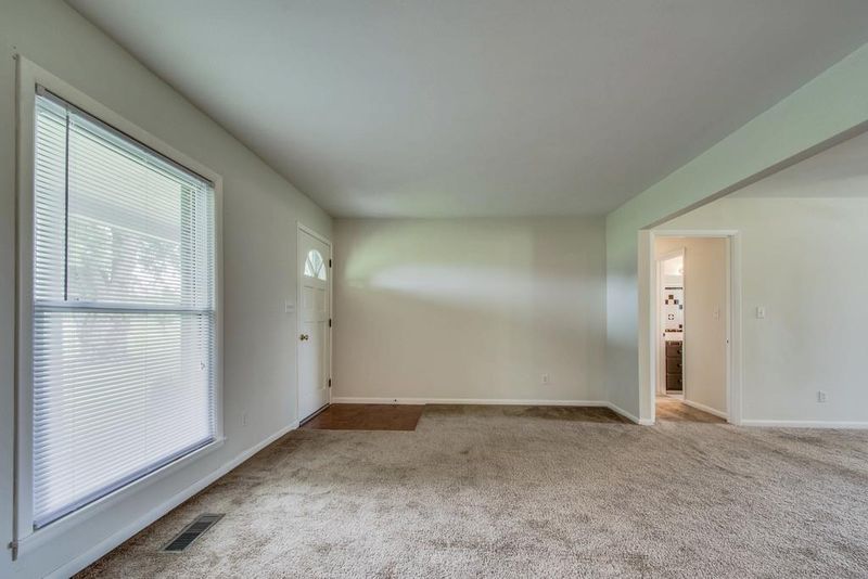 1970 Hartsville Pike, Gallatin, TN 37066
